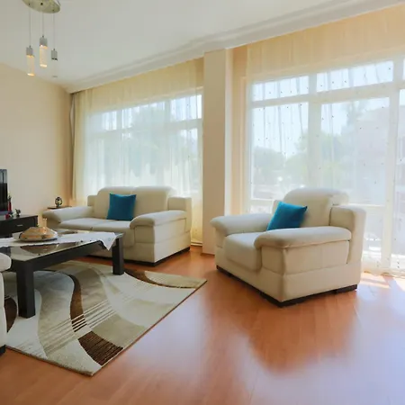 Flat With Two Living And Balcony In Uskudar * Istanbul
