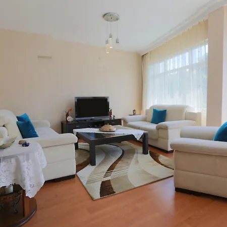 Flat With Two Living And Balcony In Uskudar * Istanbul