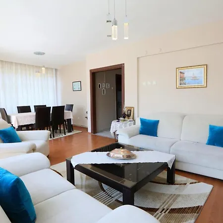 Flat With Two Living And Balcony In Uskudar